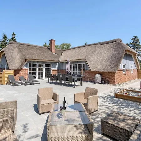 Сasa de vacaciones Gorgeous In Romo With Indoor Swimming Pool Kongsmark